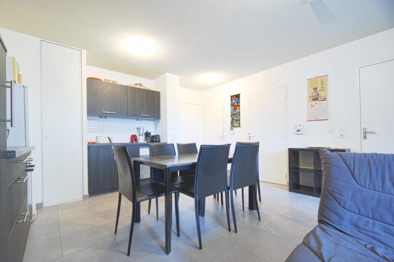 Beautiful Bright Apt With Terrace Apartment Lyon Bagian luar foto